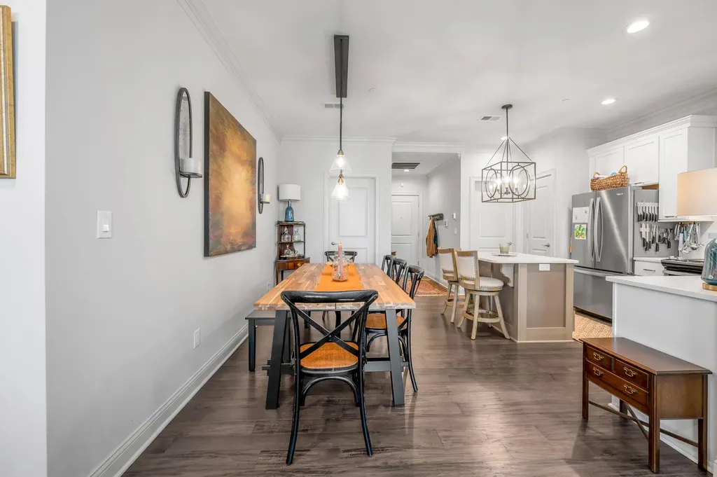 369 E Main Street Lexington KY 40507
