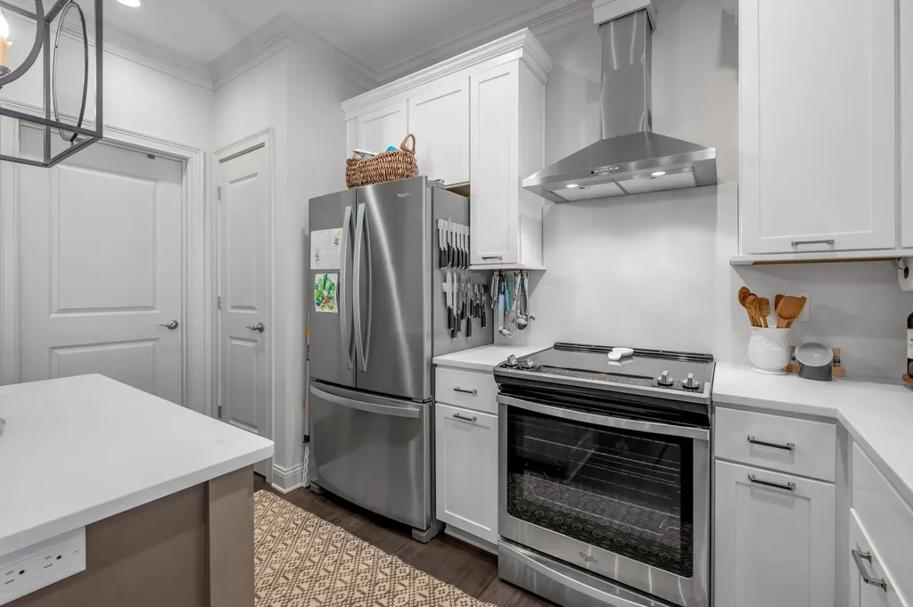 369 E Main Street Lexington KY 40507