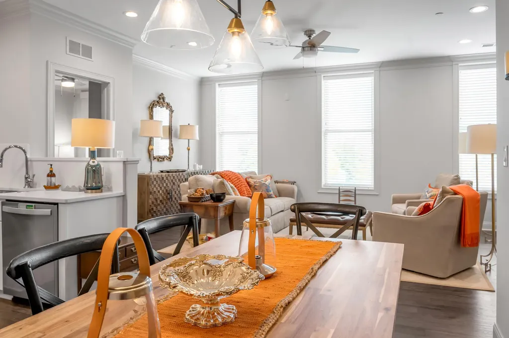 369 E Main Street Lexington KY 40507