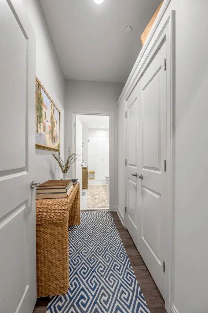 369 E Main Street Lexington KY 40507