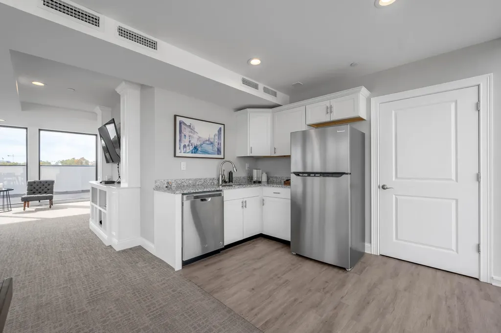 369 E Main Street Lexington KY 40507