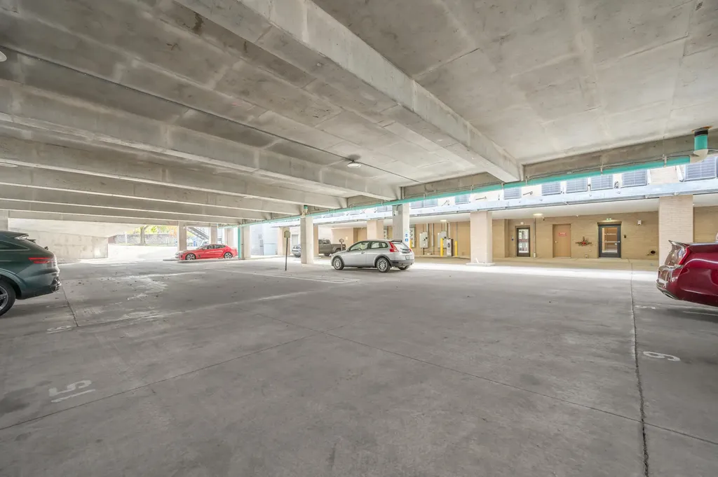 369 E Main Street Lexington KY 40507