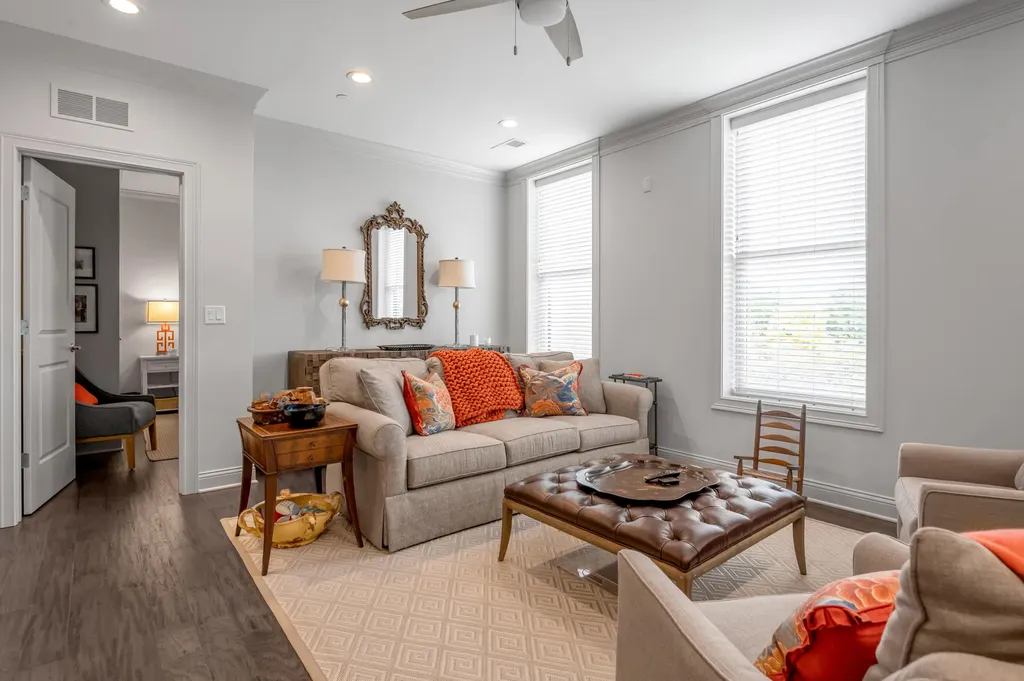 369 E Main Street Lexington KY 40507
