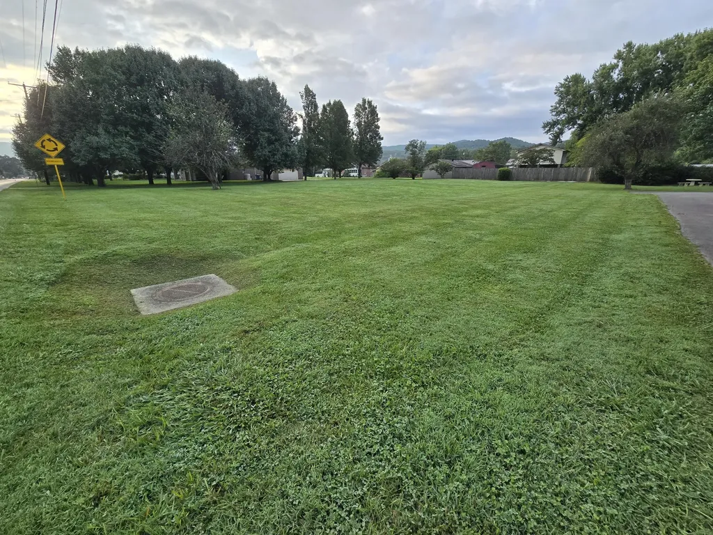 1203 Winchester Avenue Middlesboro KY 40965