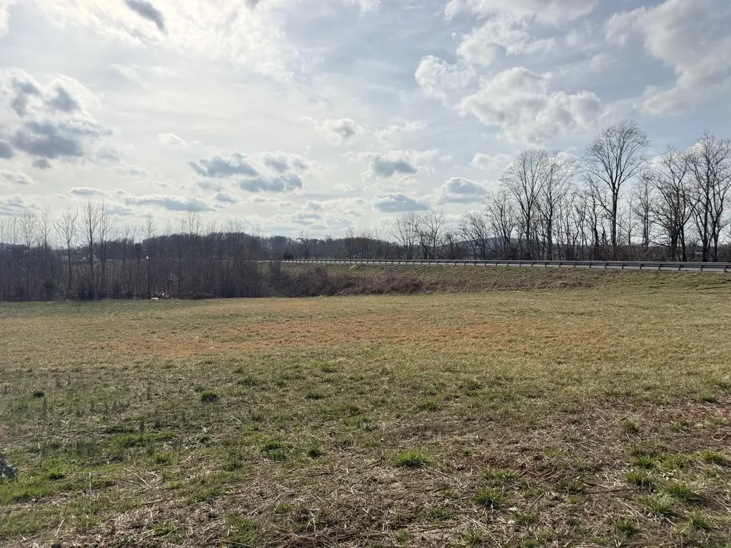 3 Clear Sky Way Monticello KY 42633