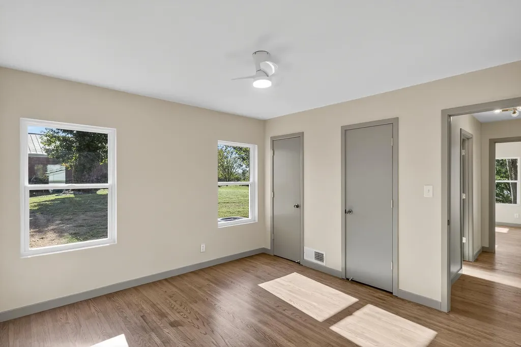 74 Summit Burnside KY 42519