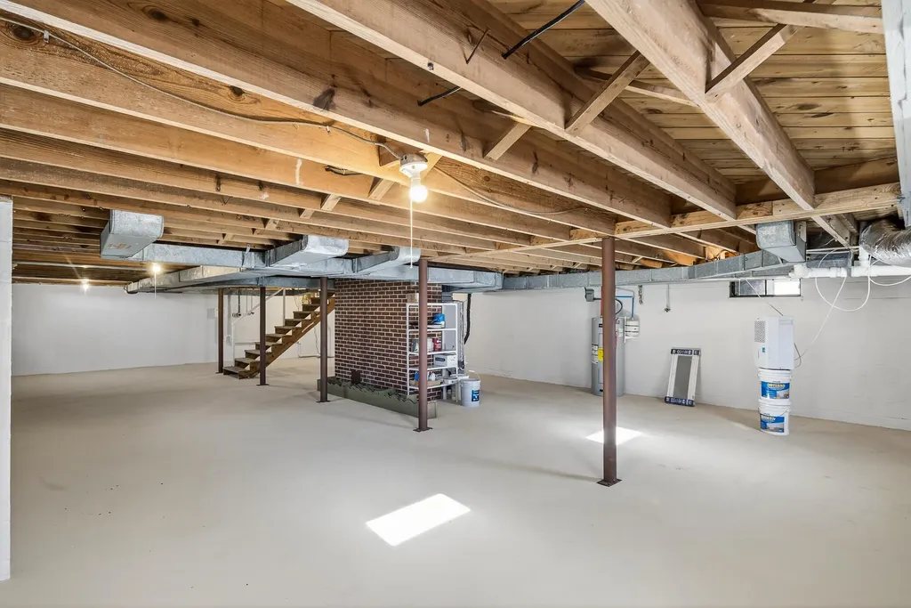 74 Summit Burnside KY 42519