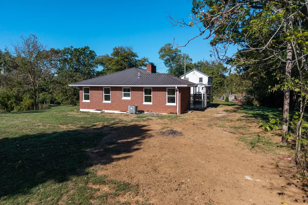 74 Summit Burnside KY 42519