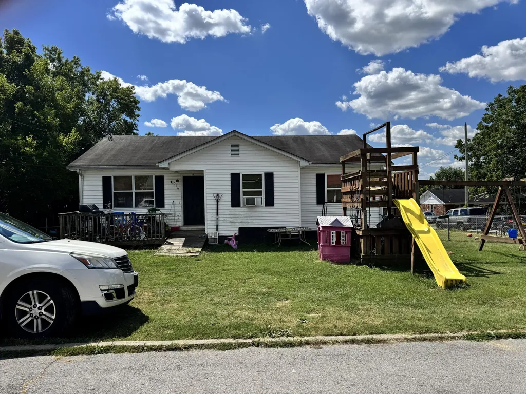 556 Allah Avenue Harrodsburg KY 40330