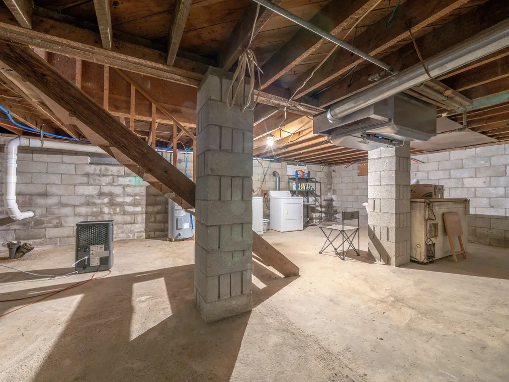 48 Burks Court West Liberty KY 41472