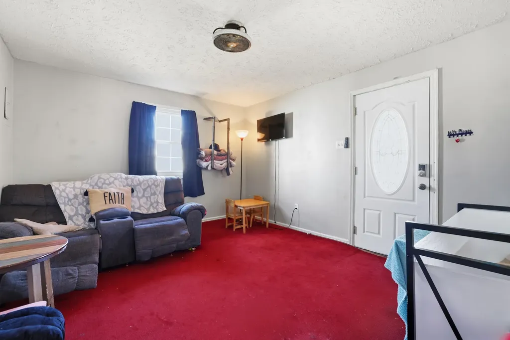 303 Trigg Street Millersburg KY 40348