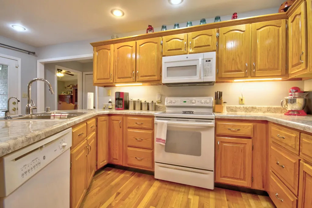 1028 Burnell Drive Berea KY 40403