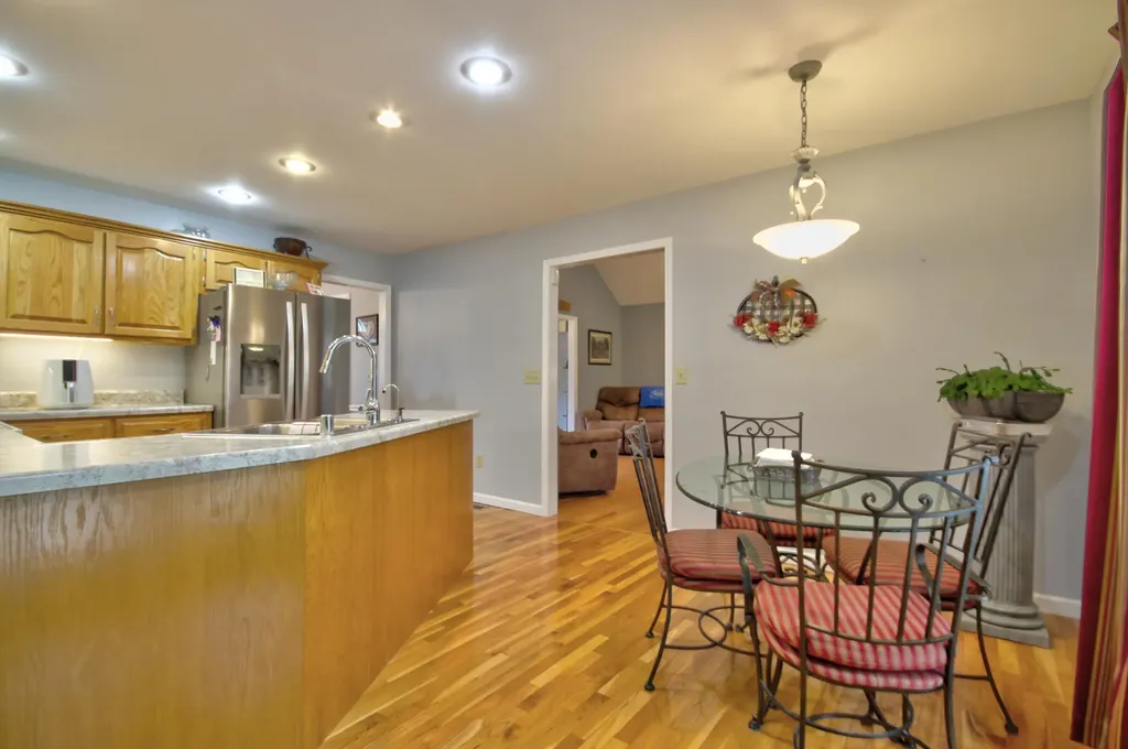 1028 Burnell Drive Berea KY 40403