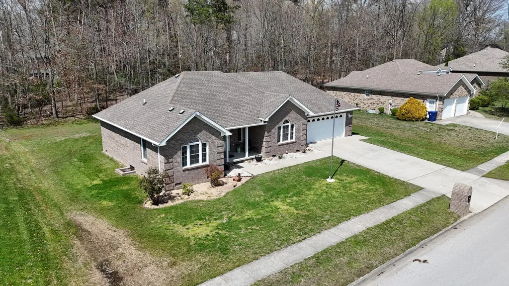 1028 Burnell Drive Berea KY 40403