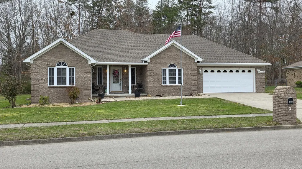 1028 Burnell Drive Berea KY 40403