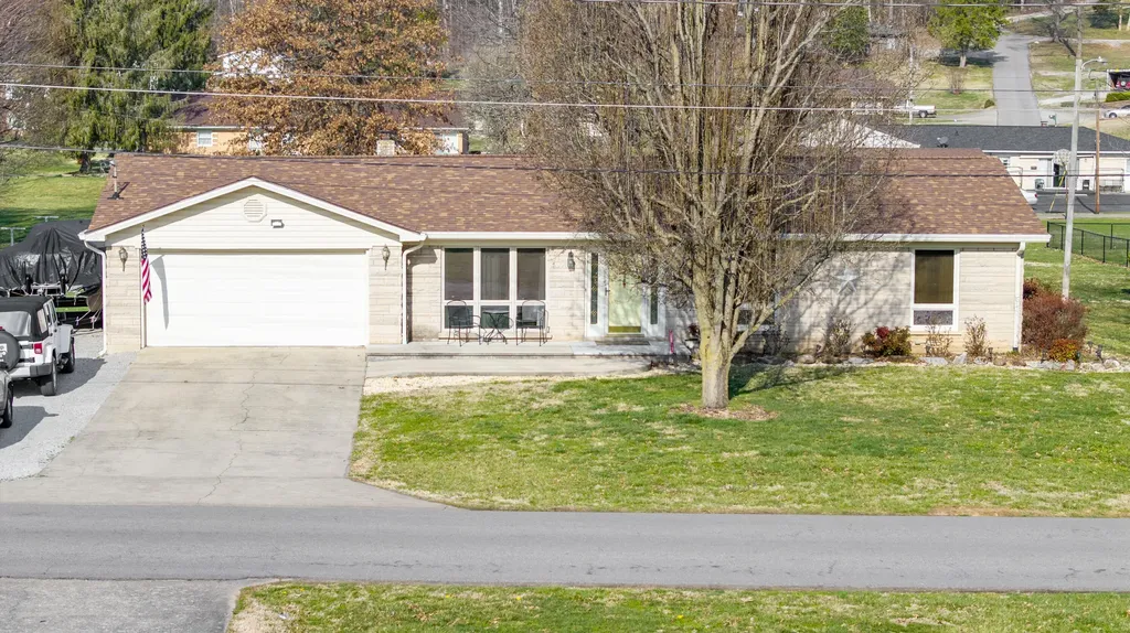 485 Lockett Street Monticello KY 42633