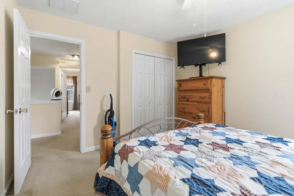 956 Deer Crossing Way Lexington KY 40509