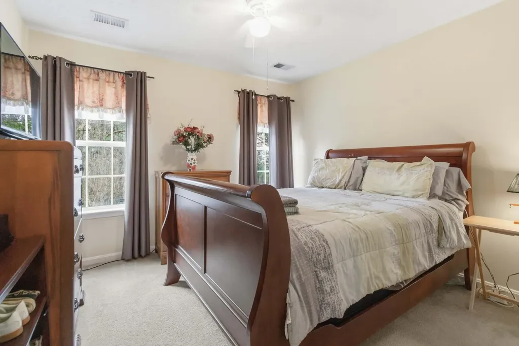 956 Deer Crossing Way Lexington KY 40509