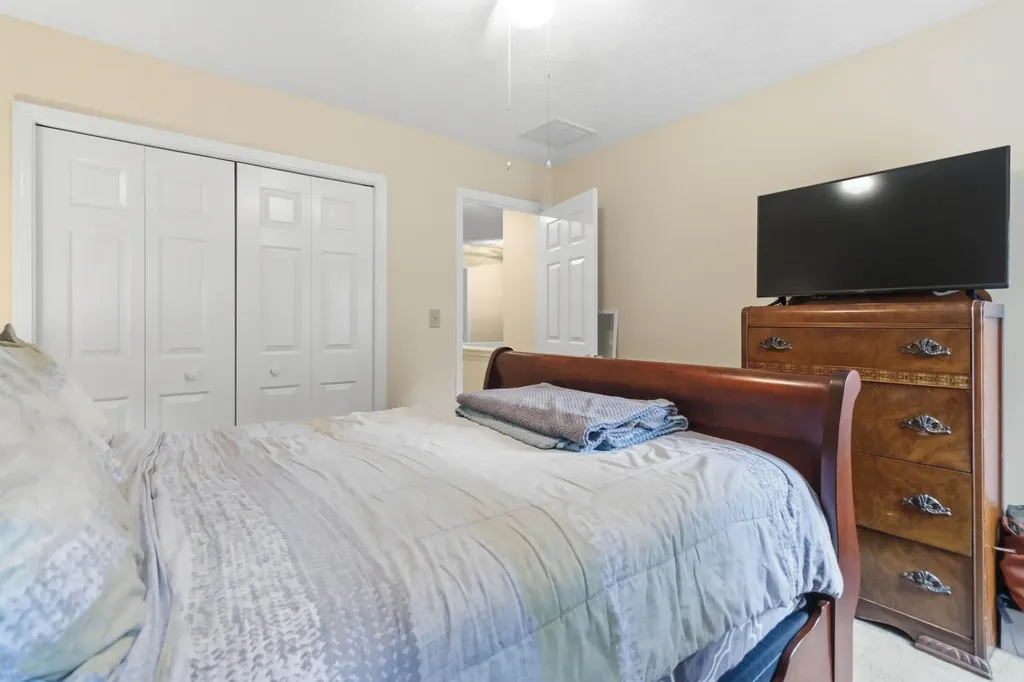 956 Deer Crossing Way Lexington KY 40509