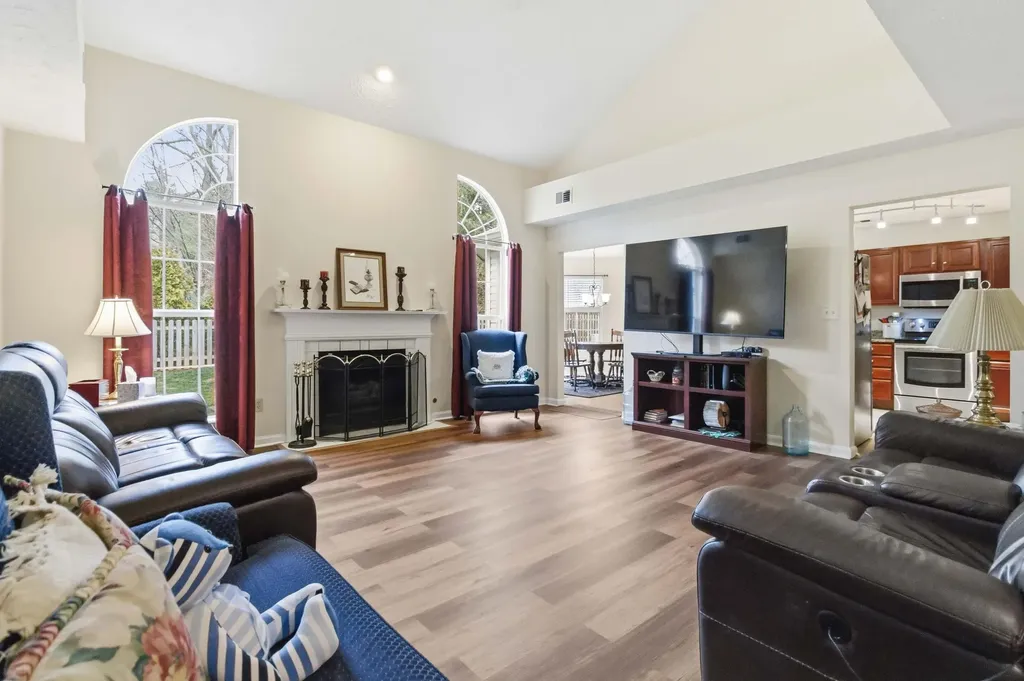 956 Deer Crossing Way Lexington KY 40509