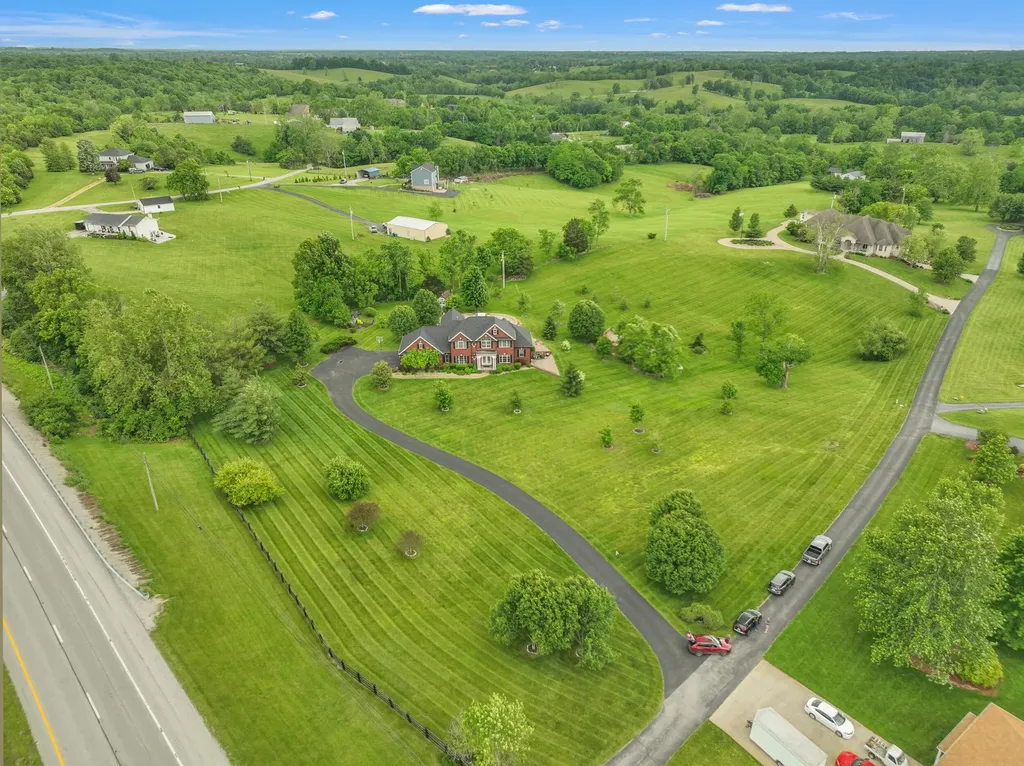 1658 Bypass South Lawrenceburg KY 40342