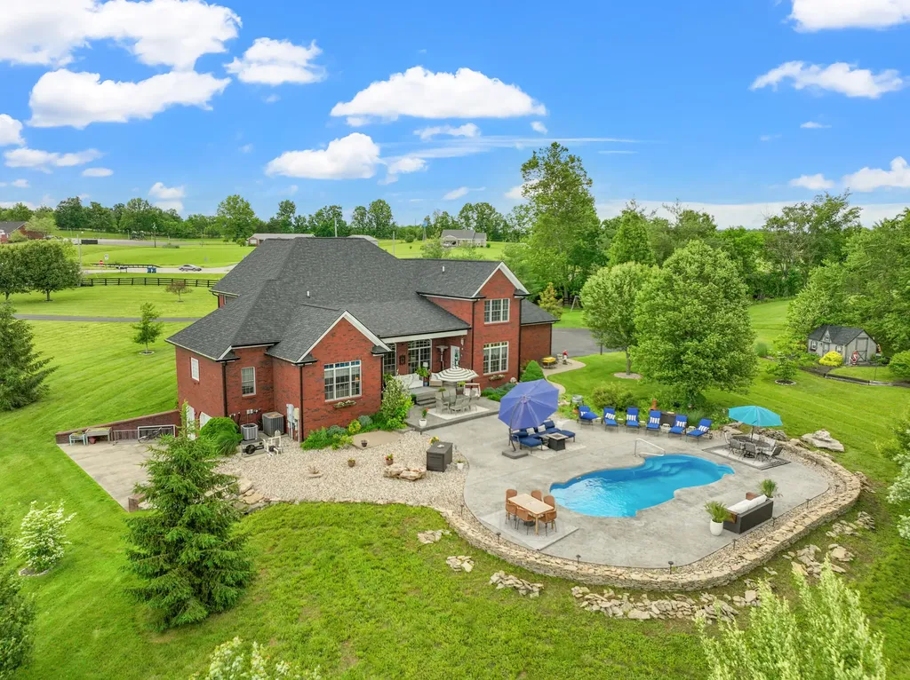 1658 Bypass South Lawrenceburg KY 40342