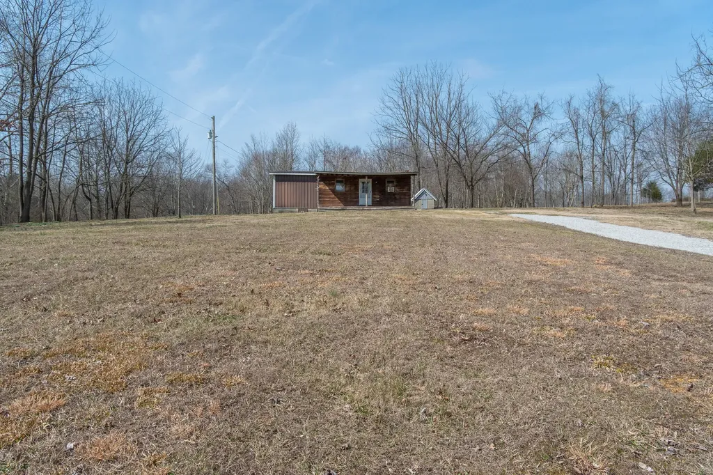 7205 Kentucky 39 Crab Orchard KY 40419