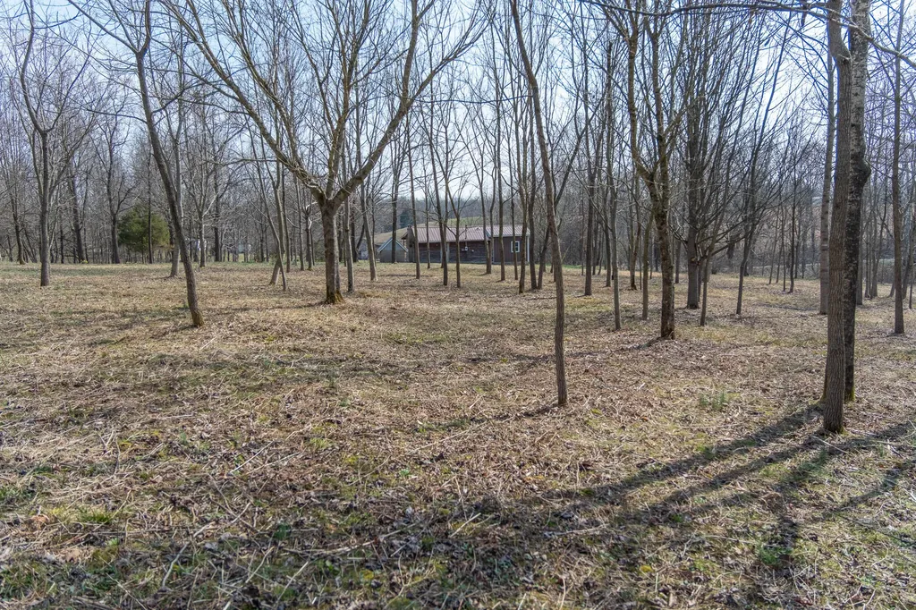 7205 Kentucky 39 Crab Orchard KY 40419