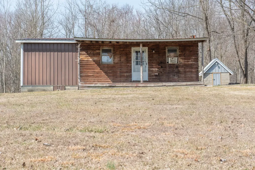 7205 Kentucky 39 Crab Orchard KY 40419