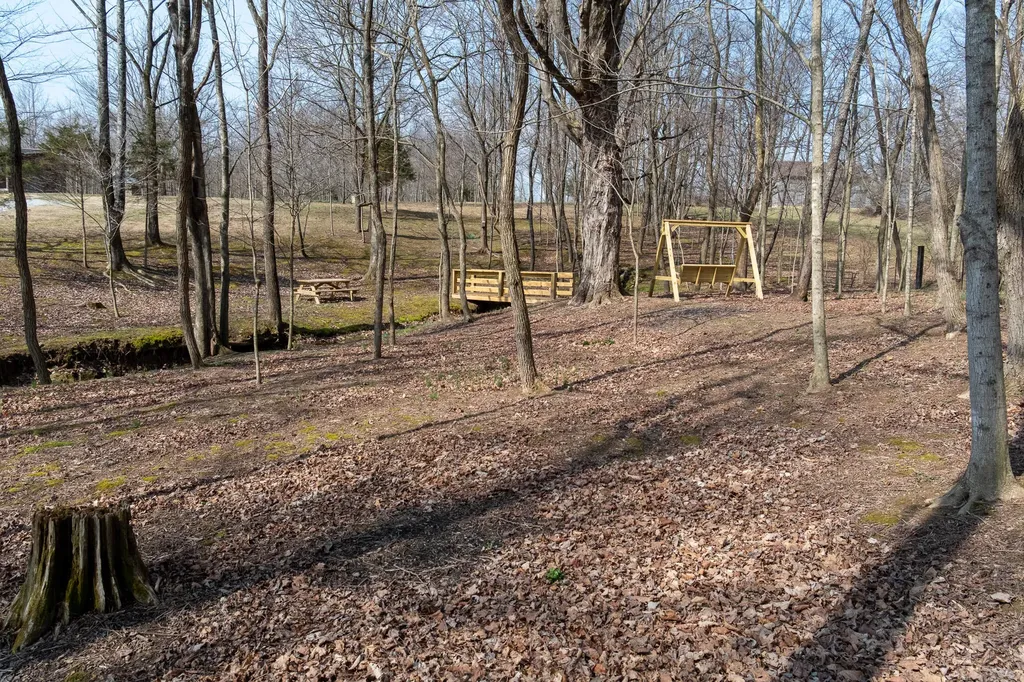 7205 Kentucky 39 Crab Orchard KY 40419