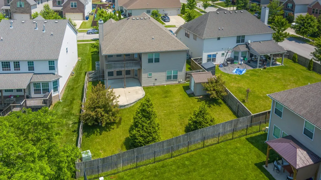 1805 Rachels Run Lexington KY 40509