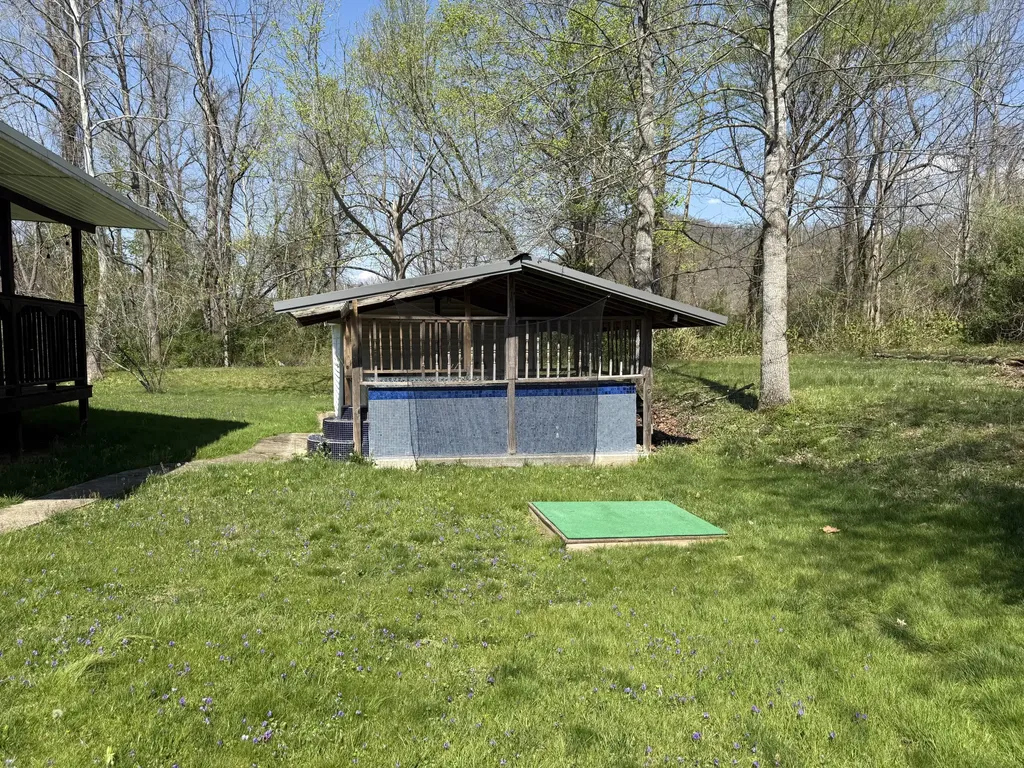 223 Maher Drive Morehead KY 40351
