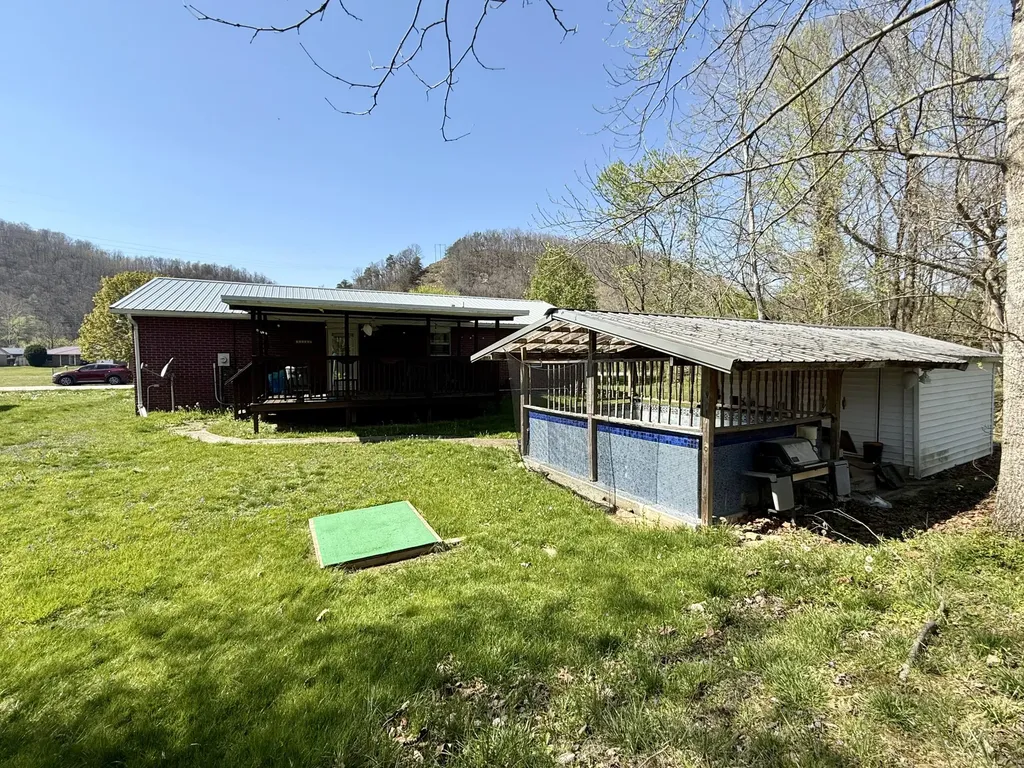 223 Maher Drive Morehead KY 40351
