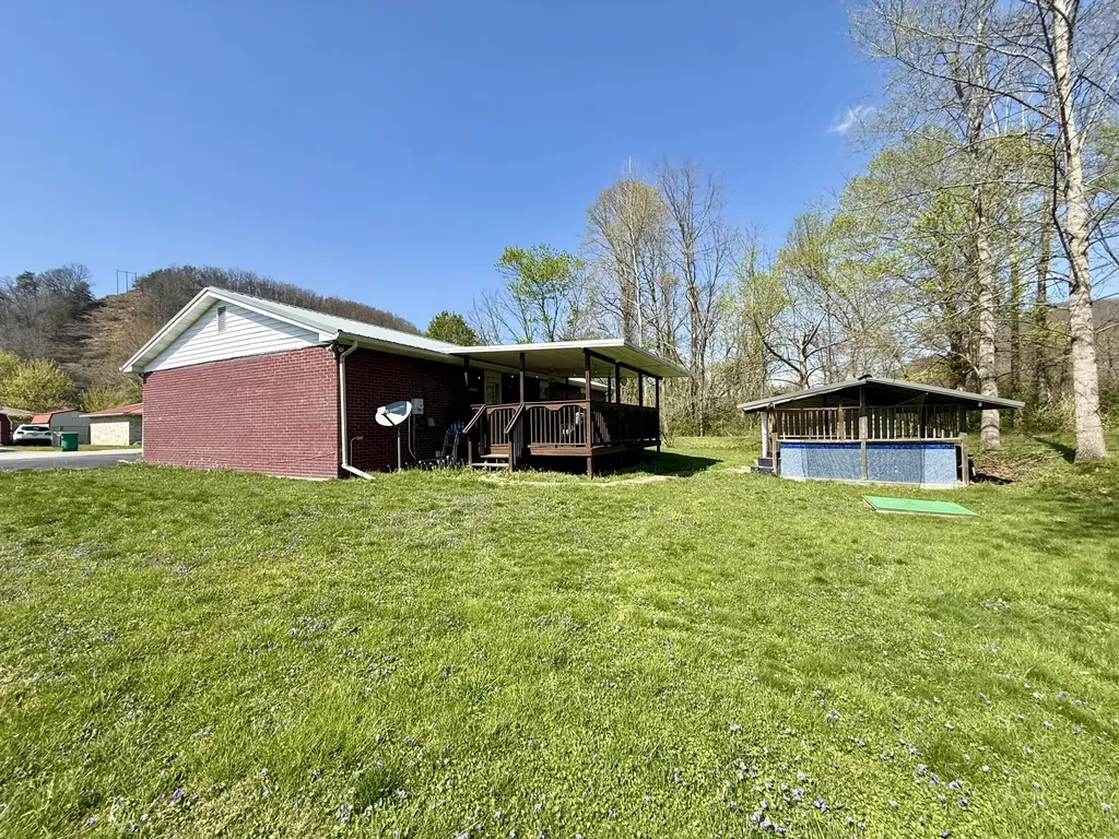 223 Maher Drive Morehead KY 40351