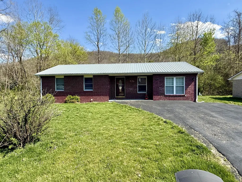 223 Maher Drive Morehead KY 40351