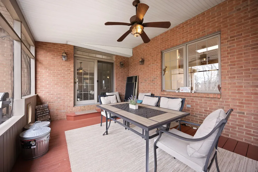 512 Water Cliff Drive Somerset KY 42503