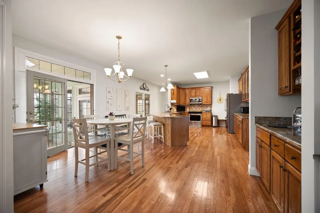 512 Water Cliff Drive Somerset KY 42503
