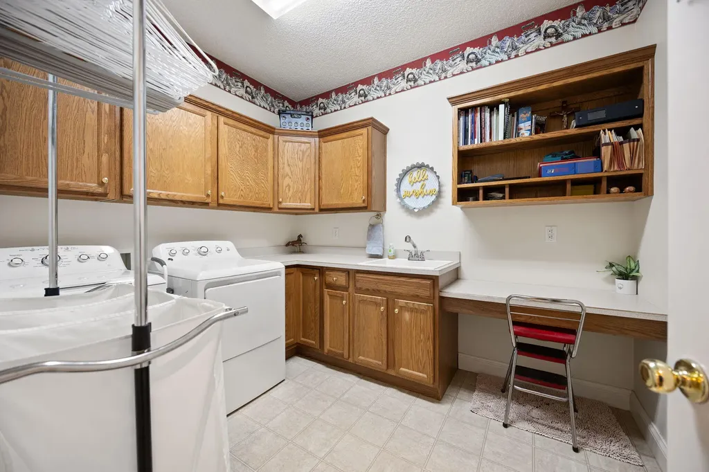 512 Water Cliff Drive Somerset KY 42503