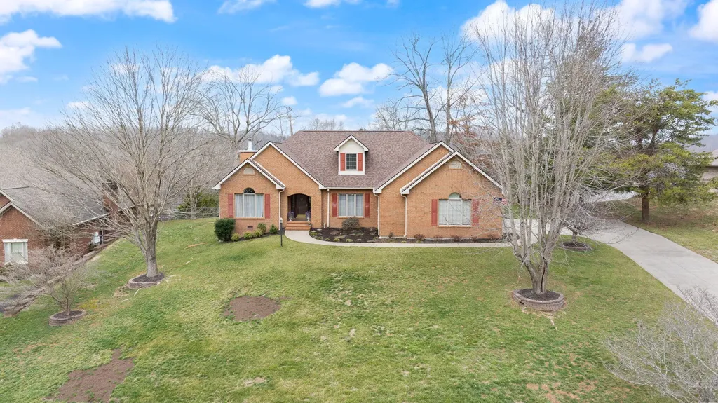 512 Water Cliff Drive Somerset KY 42503