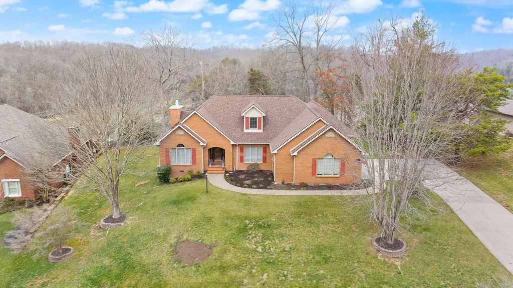 512 Water Cliff Drive Somerset KY 42503