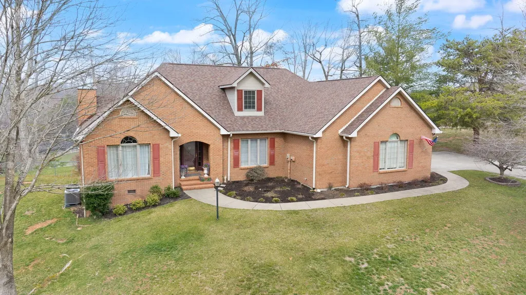 512 Water Cliff Drive Somerset KY 42503