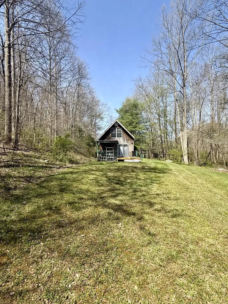 9851 Cranston Road Morehead KY 40351