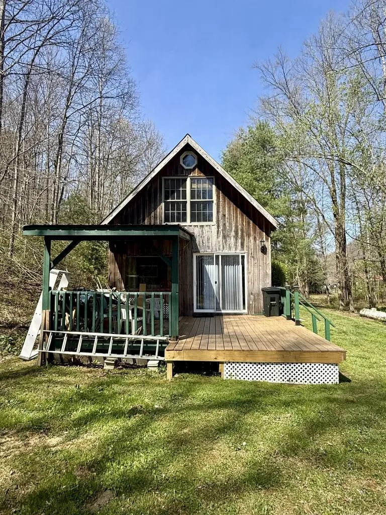 9851 Cranston Road Morehead KY 40351
