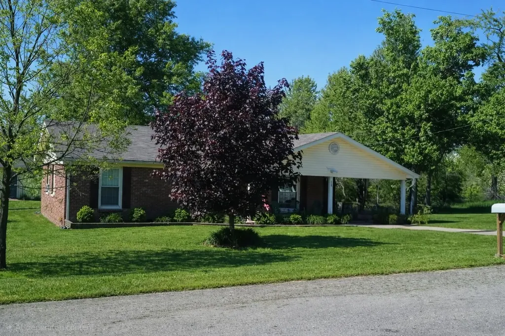 245 Garden Avenue Stanford KY 40484