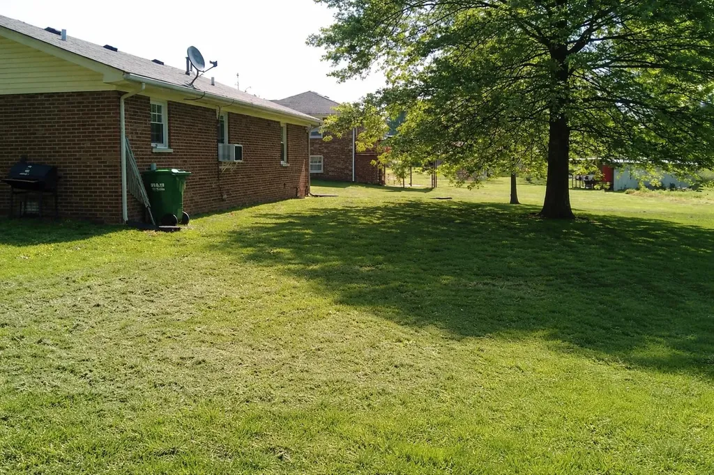 245 Garden Avenue Stanford KY 40484