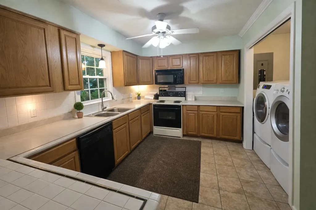 245 Garden Avenue Stanford KY 40484