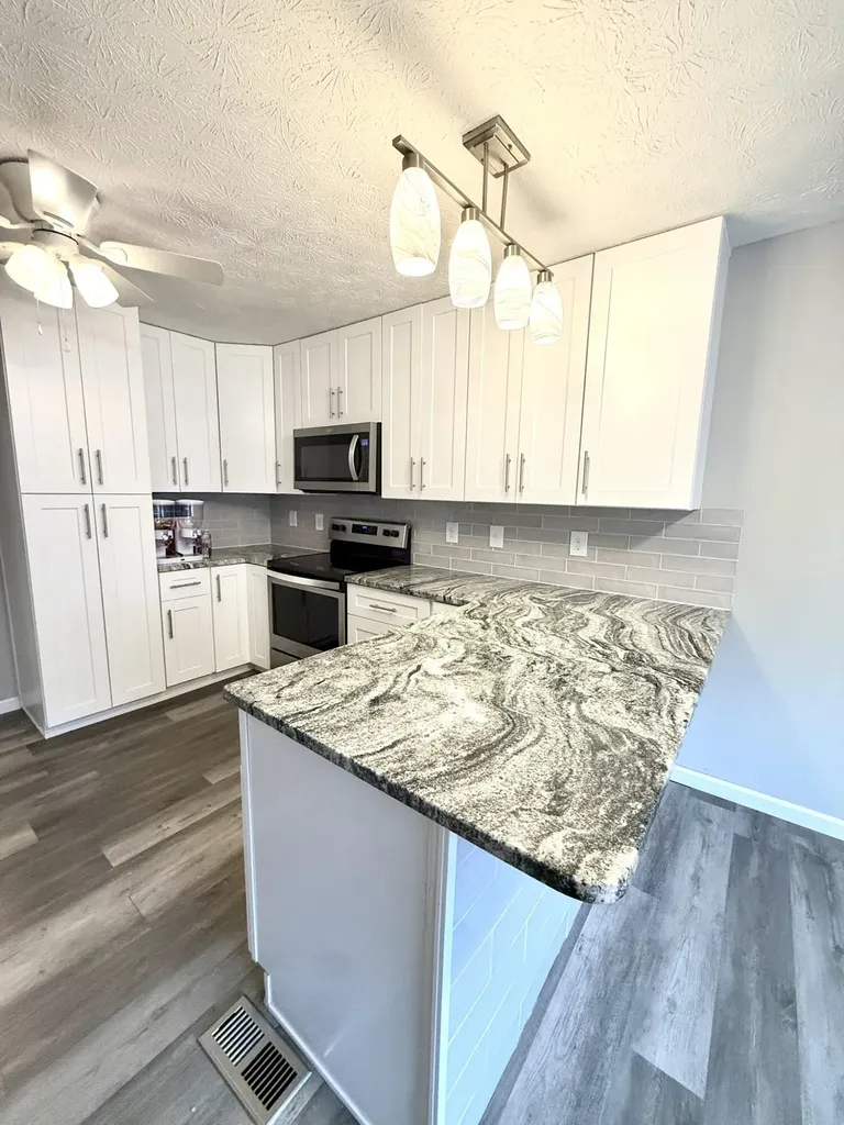 212 S Loop Drive Stanford KY 40484