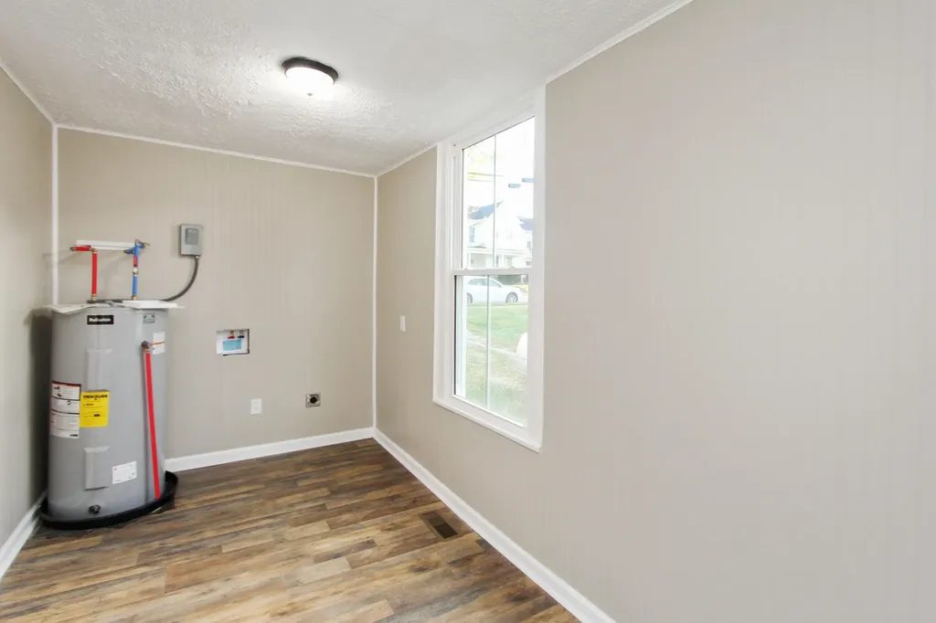 307 E Woodford Street Lawrenceburg KY 40342