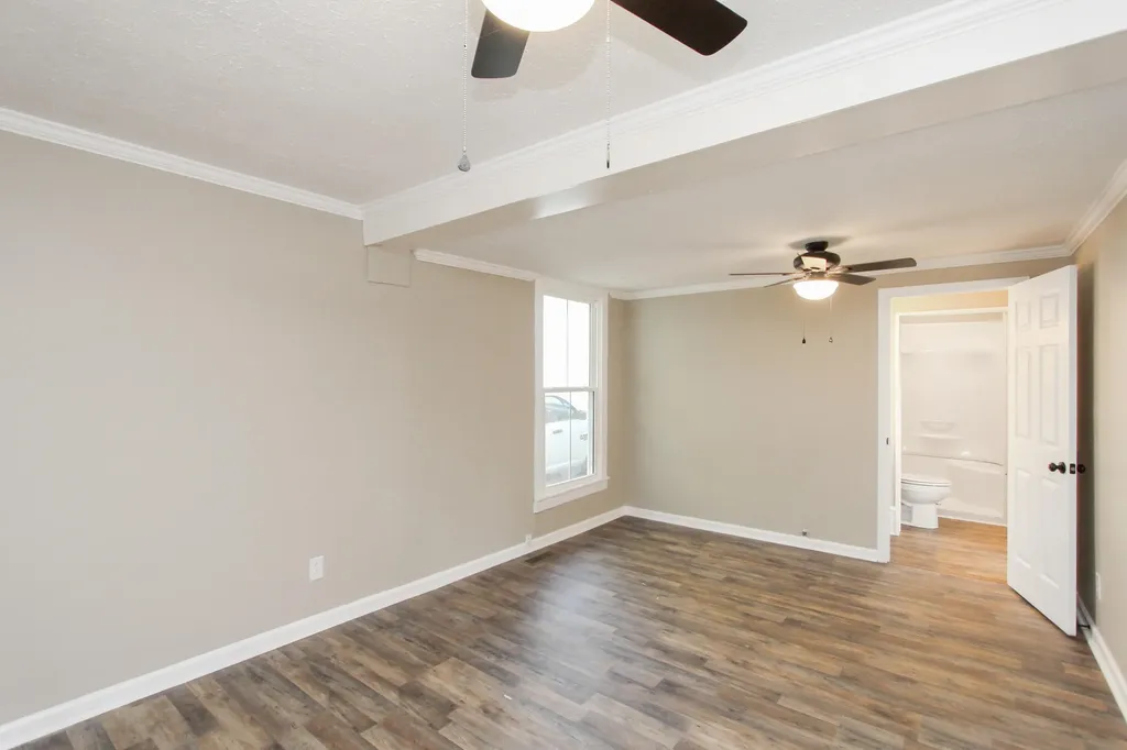 307 E Woodford Street Lawrenceburg KY 40342