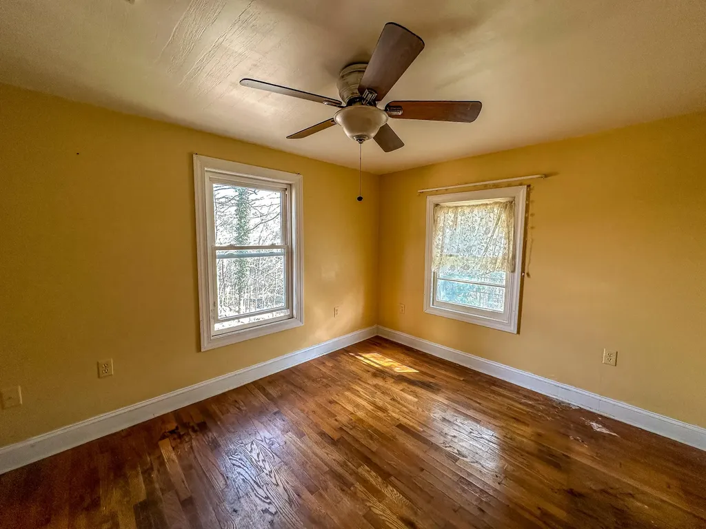 780 Richmond Street Mt Vernon KY 40456